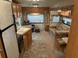 
										2007 KZ Jag 28 full									