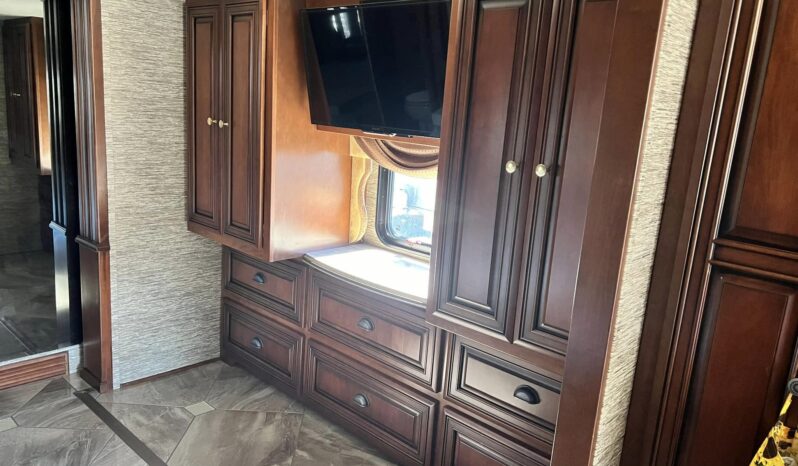
								2016 Newmar Dutch Star 4018 full									