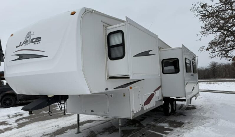 
								2007 KZ Jag 28 full									