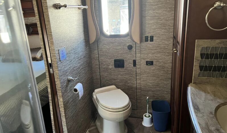 
								2016 Newmar Dutch Star 4018 full									