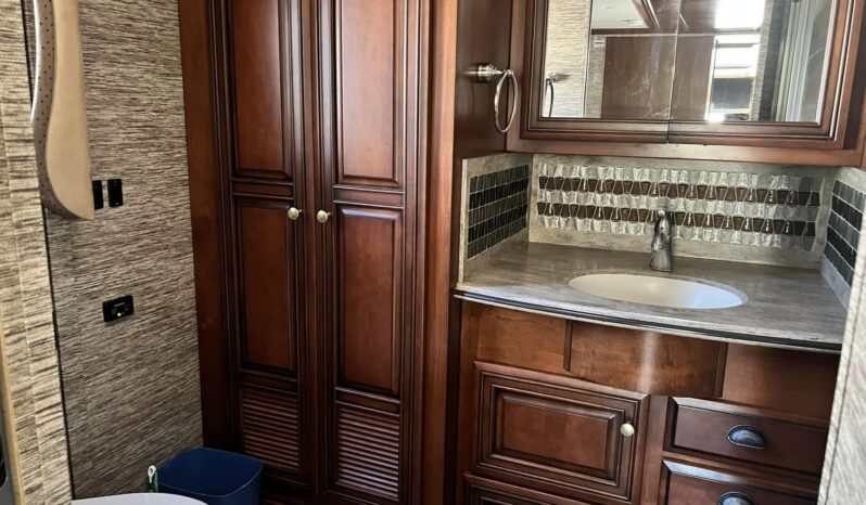 
								2016 Newmar Dutch Star 4018 full									