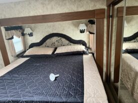 2011 Keystone Montana 3665RE