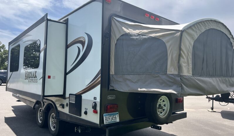 
								2014 Kodiak Express 216E full									