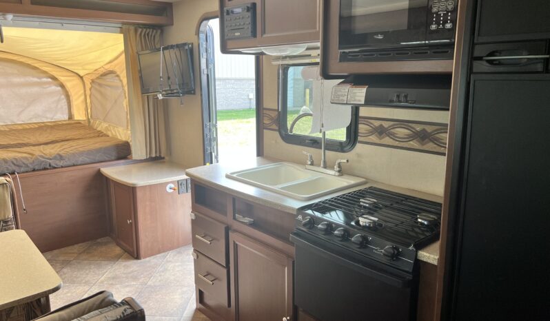 
								2014 Kodiak Express 216E full									