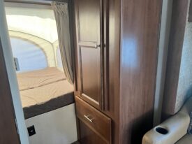 2014 Kodiak Express 216E
