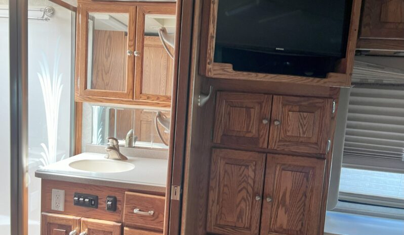 
								2004 Tiffin Allegro 40TSP full									