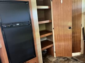 2015 FOREST RIVER CHEROKEE 274DBH