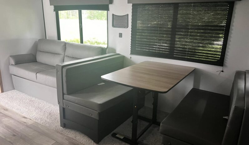 
								2022 Keystone Springdale SG280BH full									