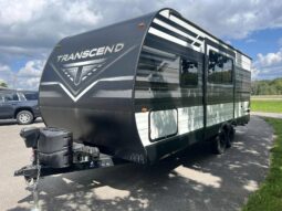 
										2022 Grand Design Transcend 200MK full									