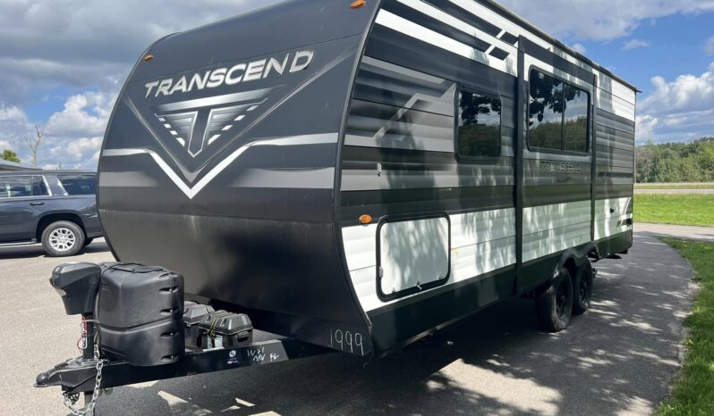 
								2022 Grand Design Transcend 200MK full									