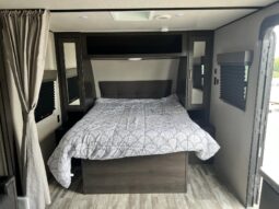 
										2022 Grand Design Transcend 200MK full									