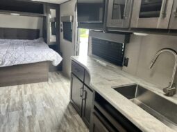 
										2022 Grand Design Transcend 200MK full									