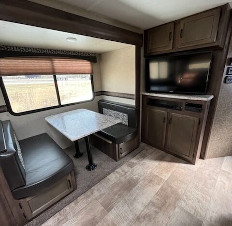 
								2017 KZ Connect C241RLK full									