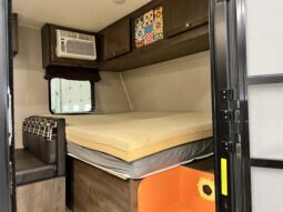 
										2018 Dutchmen Coleman Lantern LT 17FQ full									