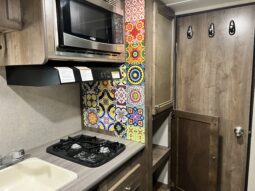 2018 Dutchmen Coleman Lantern LT 17FQ