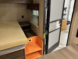 2018 Dutchmen Coleman Lantern LT 17FQ