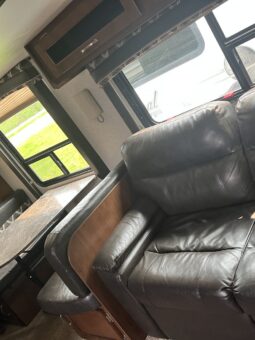 
										2017 Jayco Jayflight 33RBTS full									