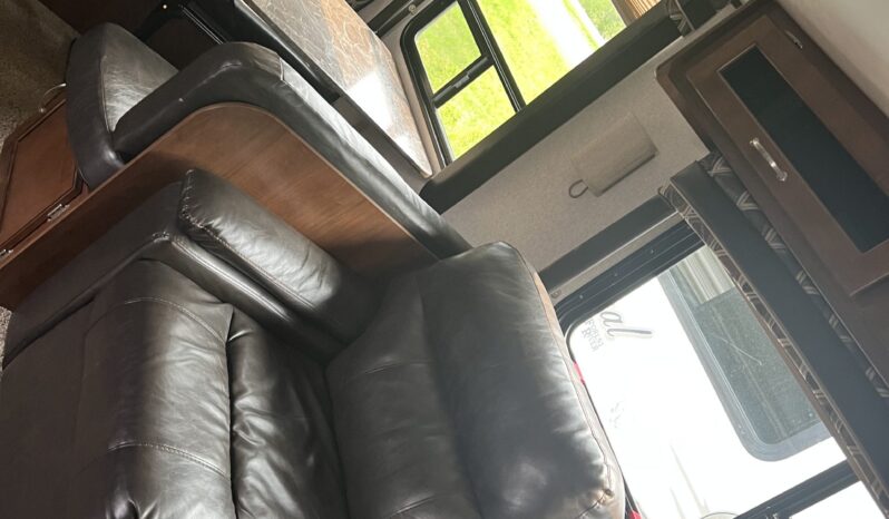
								2017 Jayco Jayflight 33RBTS full									