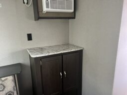 
										2018 Keystone Springdale mini SM1750 full									