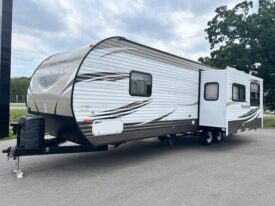 2017 Forest River Wildwood 27RKSS