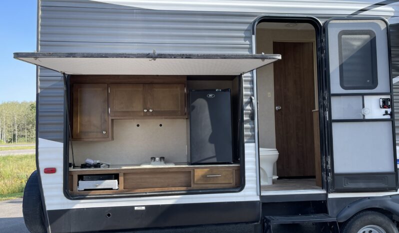 
								2017 Dutchmen Aspen Trail 3010BHDS full									