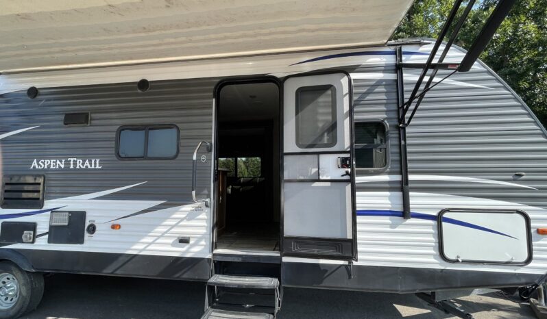 
								2017 Dutchmen Aspen Trail 3010BHDS full									