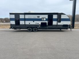 2021 Cherokee Grey Wolf 26DBH