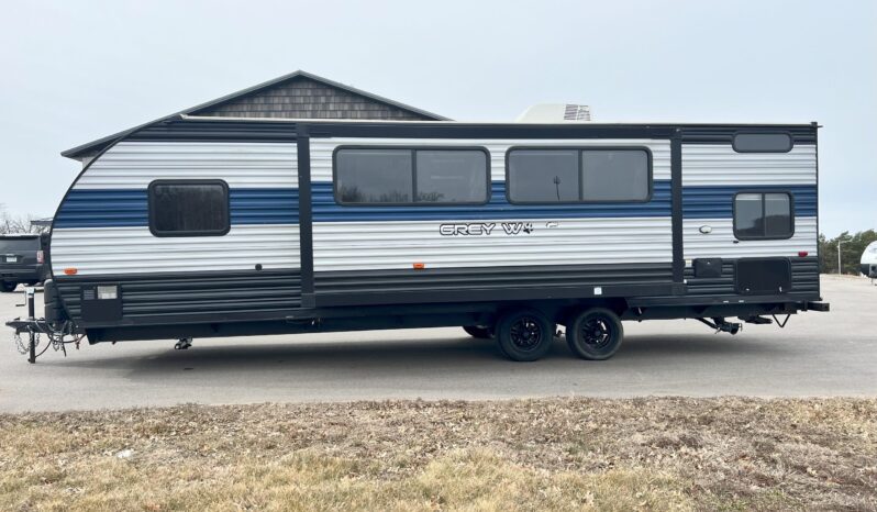
								2021 Cherokee Grey Wolf 26DBH full									