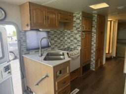
										2003 Forest River Georgetown 325 full									