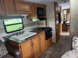 
										2012 Keystone Bullet Ultra Lite 284RLS full									