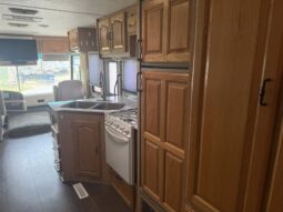 
										2003 Forest River Georgetown 325 full									