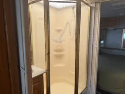 
										2003 Forest River Georgetown 325 full									
