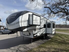 2022 Forest River Rockwood Ultra Lite 2445WS
