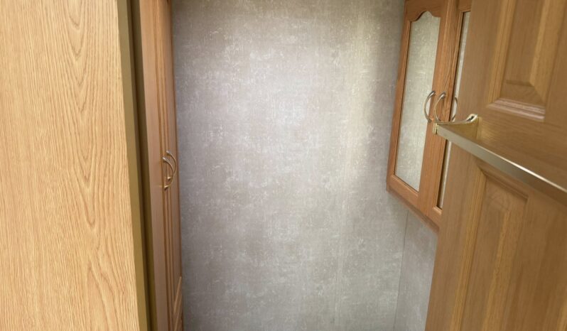 
								2003 Forest River Georgetown 325 full									