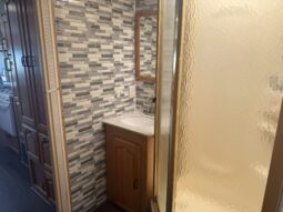 
										2003 Forest River Georgetown 325 full									