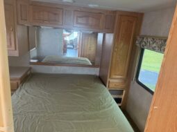 
										2003 Forest River Georgetown 325 full									
