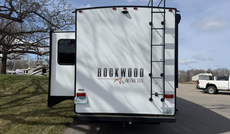 
								2022 Forest River Rockwood Ultra Lite 2445WS full									