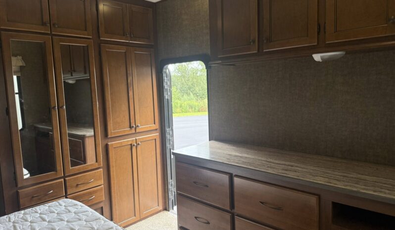 
								2015 Breckenridge Lakeview 40FKBS full									