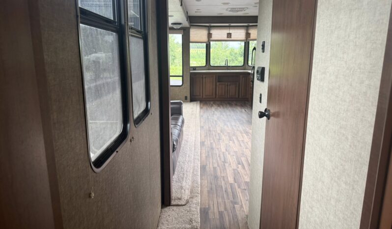 
								2015 Breckenridge Lakeview 40FKBS full									