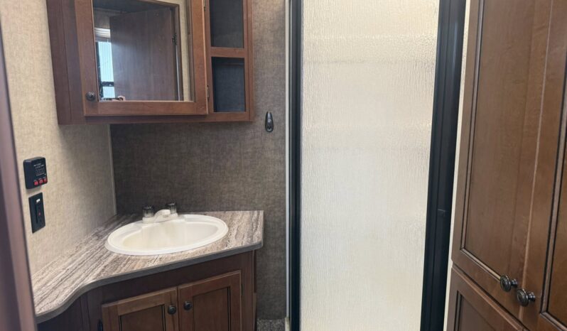 
								2015 Breckenridge Lakeview 40FKBS full									