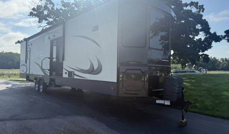 
								2015 Breckenridge Lakeview 40FKBS full									