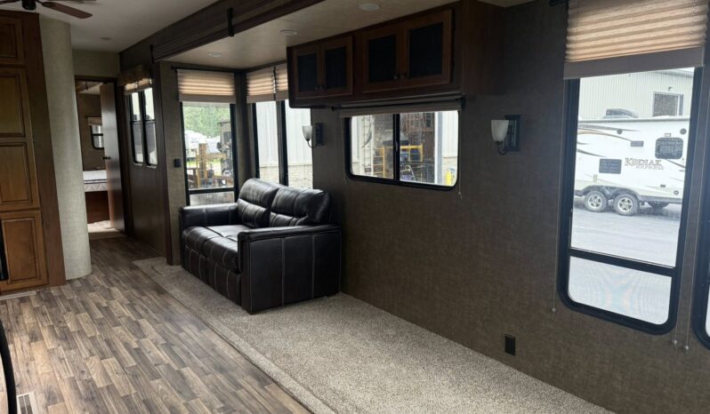 
								2015 Breckenridge Lakeview 40FKBS full									