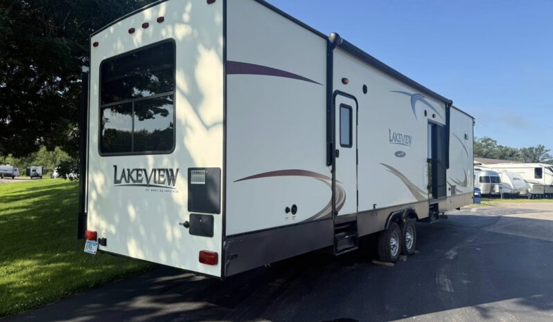 
								2015 Breckenridge Lakeview 40FKBS full									