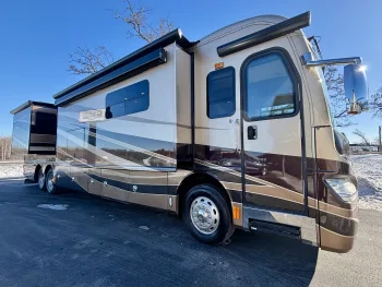 2014 American  Revolution 42G – Luxury Diesel Pusher