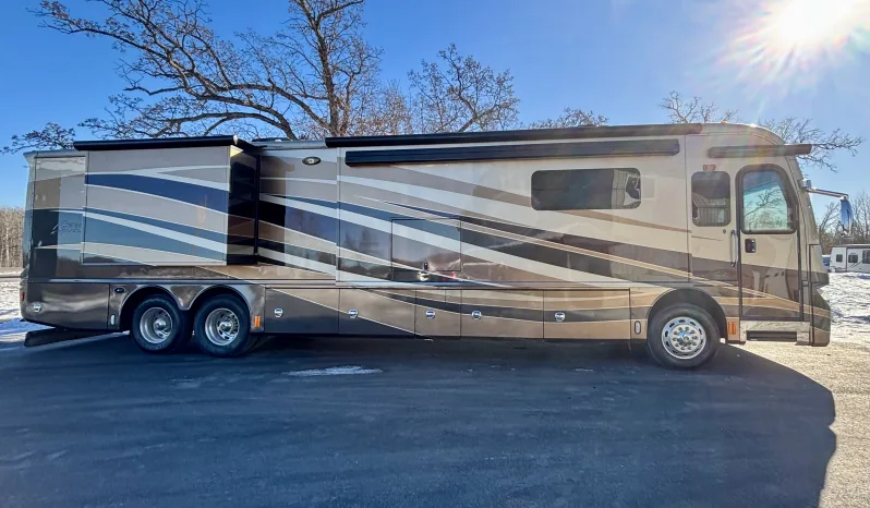 
								2014 American  Revolution 42G – Luxury Diesel Pusher full									