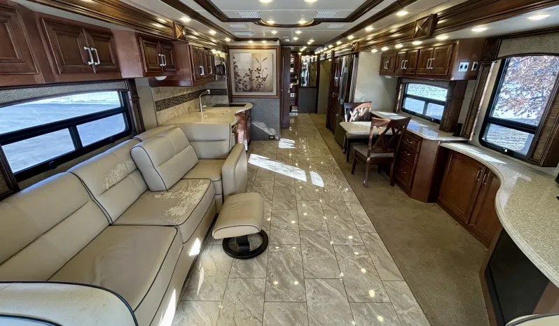 
								2014 American  Revolution 42G – Luxury Diesel Pusher full									