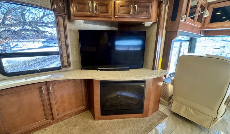 
								2014 American  Revolution 42G – Luxury Diesel Pusher full									