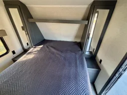 
										2021 Dutchman Aspen Trail 2850BH full									
