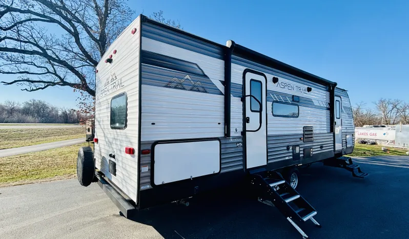 
								2021 Dutchman Aspen Trail 2850BH full									