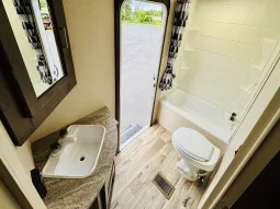 
										2019 Forest River Heritage Glen LTZ 309BOK full									